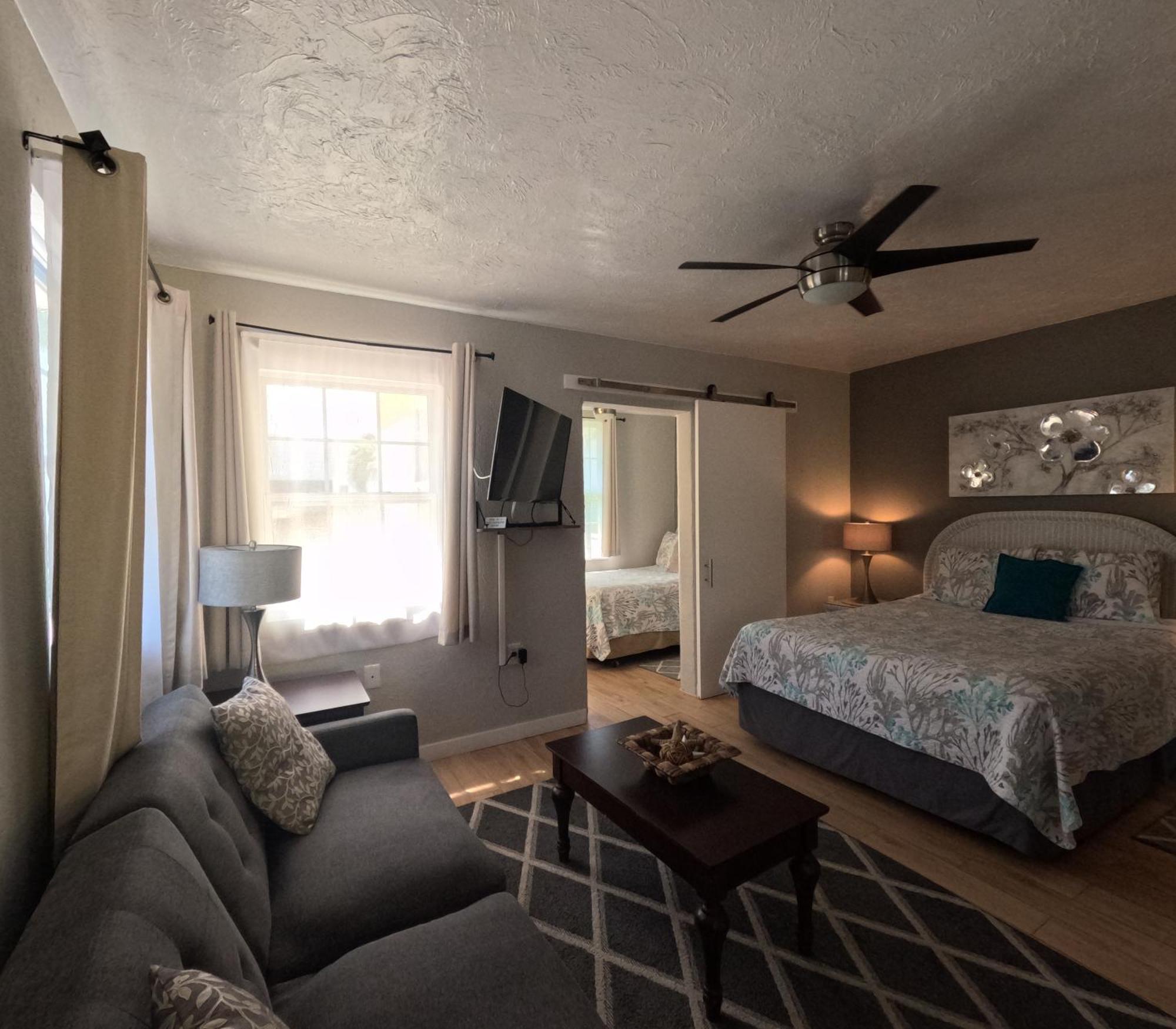 Queens Gate 4* Bradenton Beach