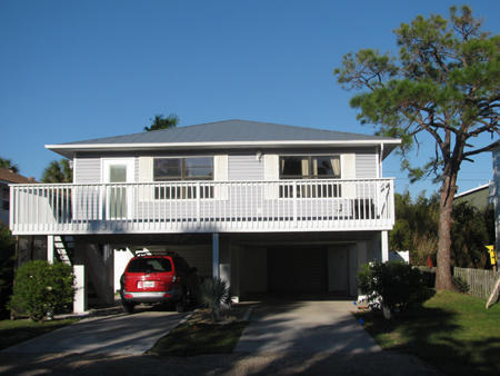 Queens Gate Bradenton Beach